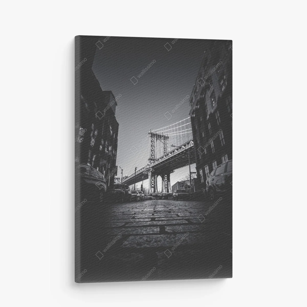 Canvas print Manhattan bridge perspective over cobblestone street ⁕ Wallissimo® Canvas print Manhattan bridge perspective over cobblestone street ⁕ Wallissimo®