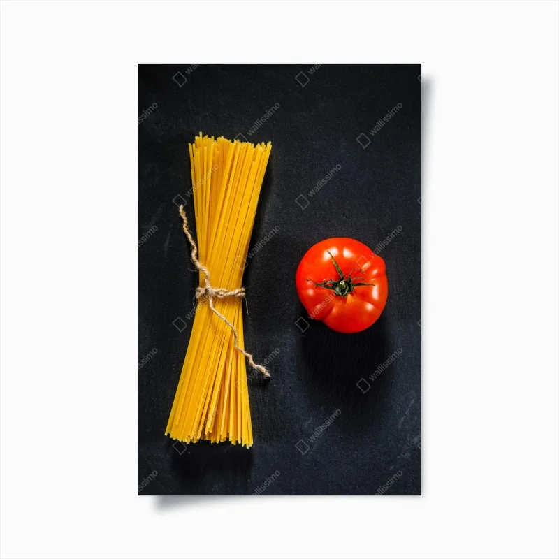 Poster classic spaghetti and tomato composition