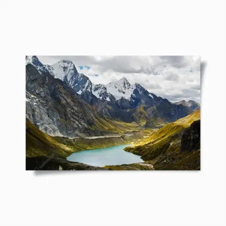 Poster turquoise alpine lake beneath snowy peaks • Wallissimo®