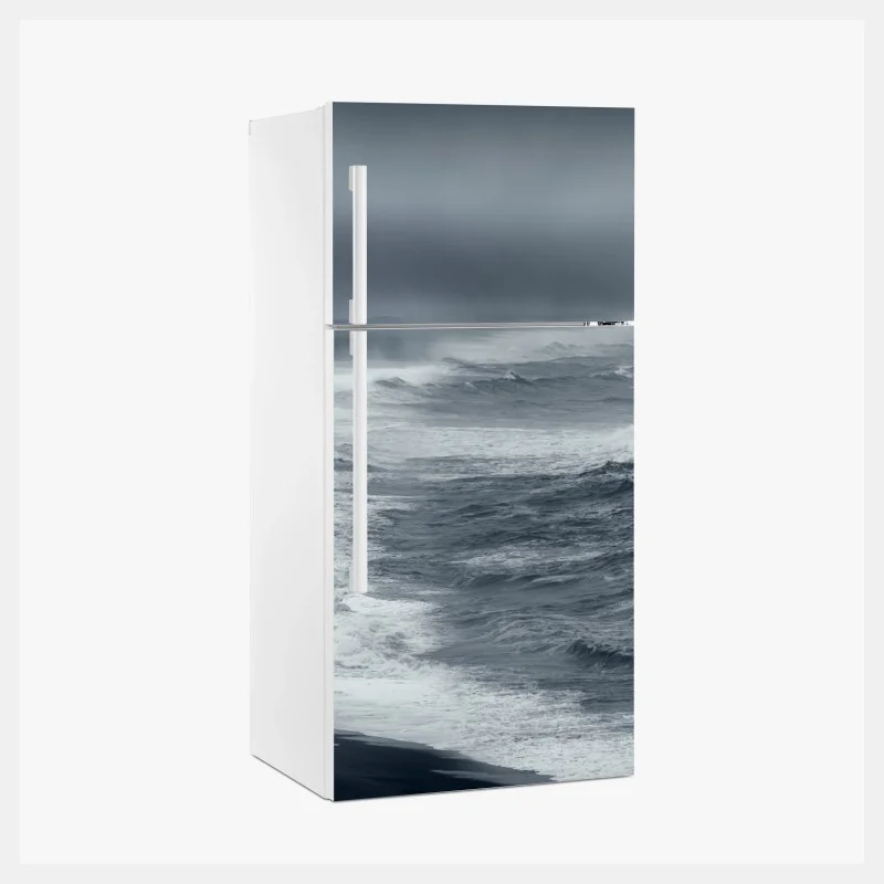 Fridge sticker stormy coast of Iceland panorama