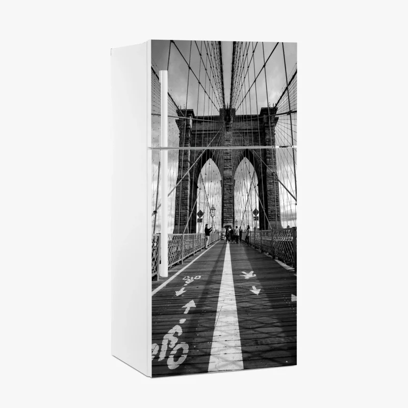 Fridge sticker Brooklyn Bridge perspective in monochrome