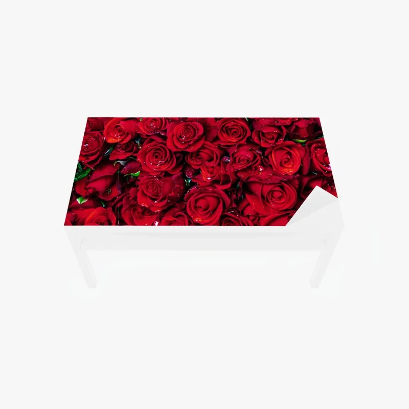 Table & desk veneer lush red roses close-up