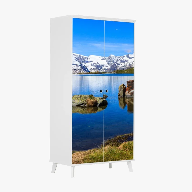 Wardrobe sticker tranquil reflection of the Matterhorn at Stellisee, Zermatt