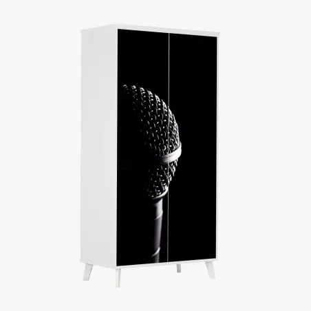 Wardrobe sticker dramatic microphone close-up • Wallissimo®
