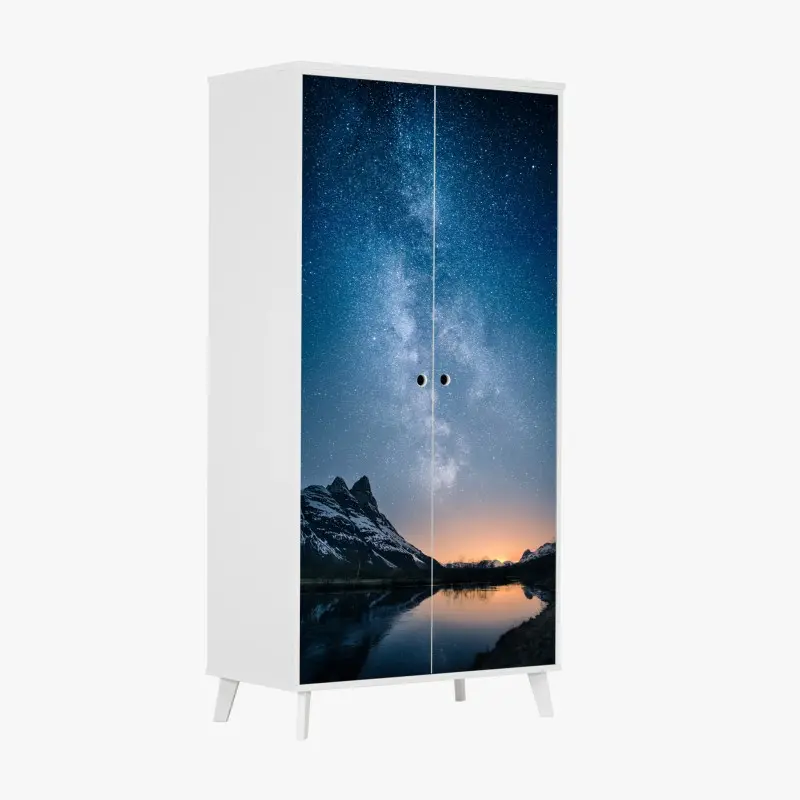 Wardrobe sticker milky way over mirrored mountains