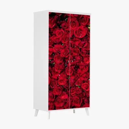 Wardrobe sticker lush red roses close-up • Wallissimo®