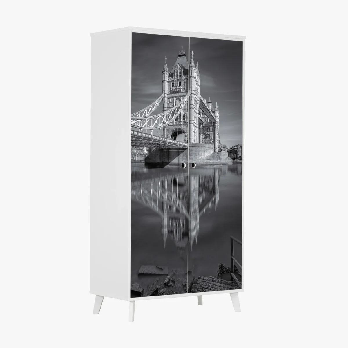 Wardrobe sticker Tower Bridge reflection in grayscale ⁕ Wallissimo® Wardrobe sticker Tower Bridge reflection in grayscale ⁕ Wallissimo®