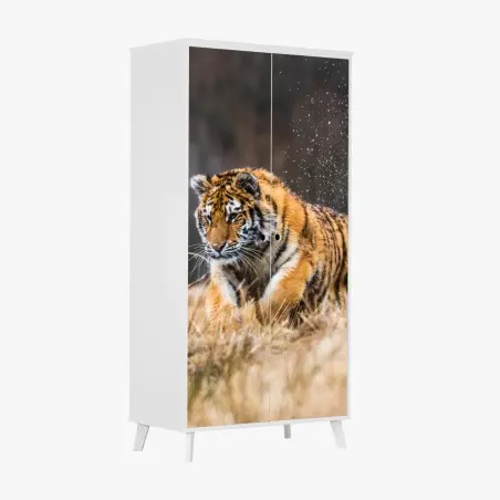 Wardrobe sticker Siberian tiger running through grass • Wallissimo®