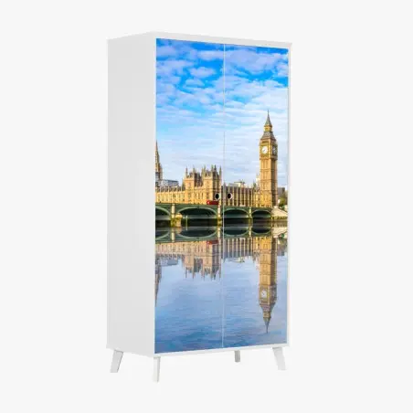 Wardrobe sticker London skyline with river reflection • Wallissimo®