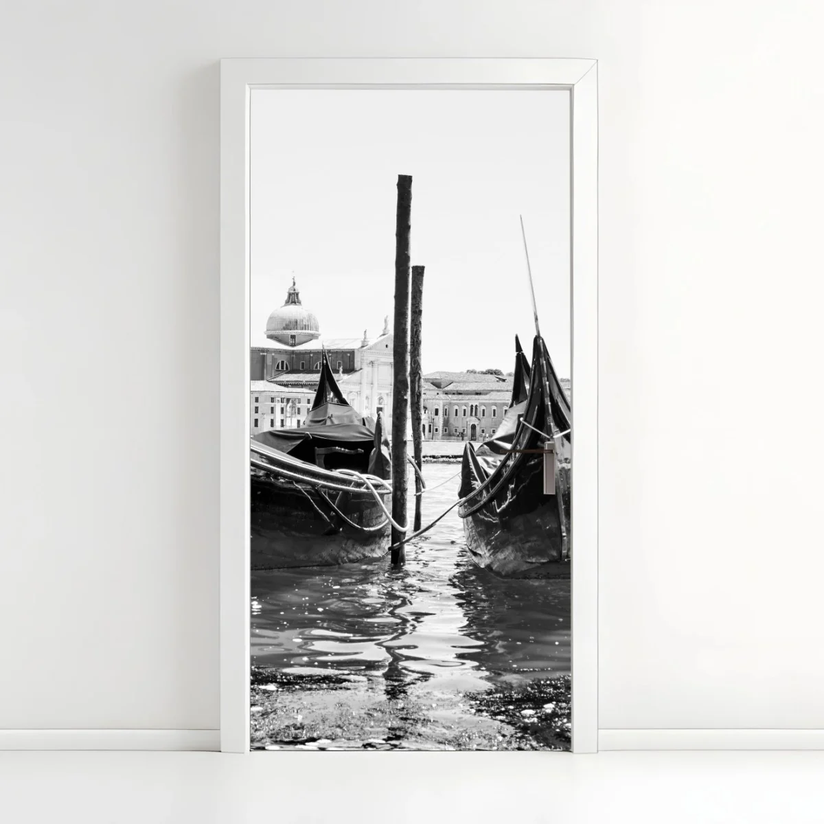 Door sticker moored gondolas in Venice • Wallissimo® Door sticker moored gondolas in Venice • Wallissimo®