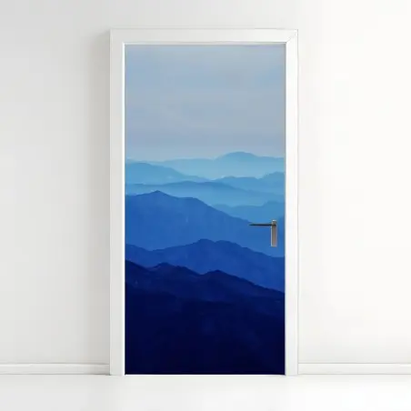 Door sticker misty blue mountain layers • Wallissimo®