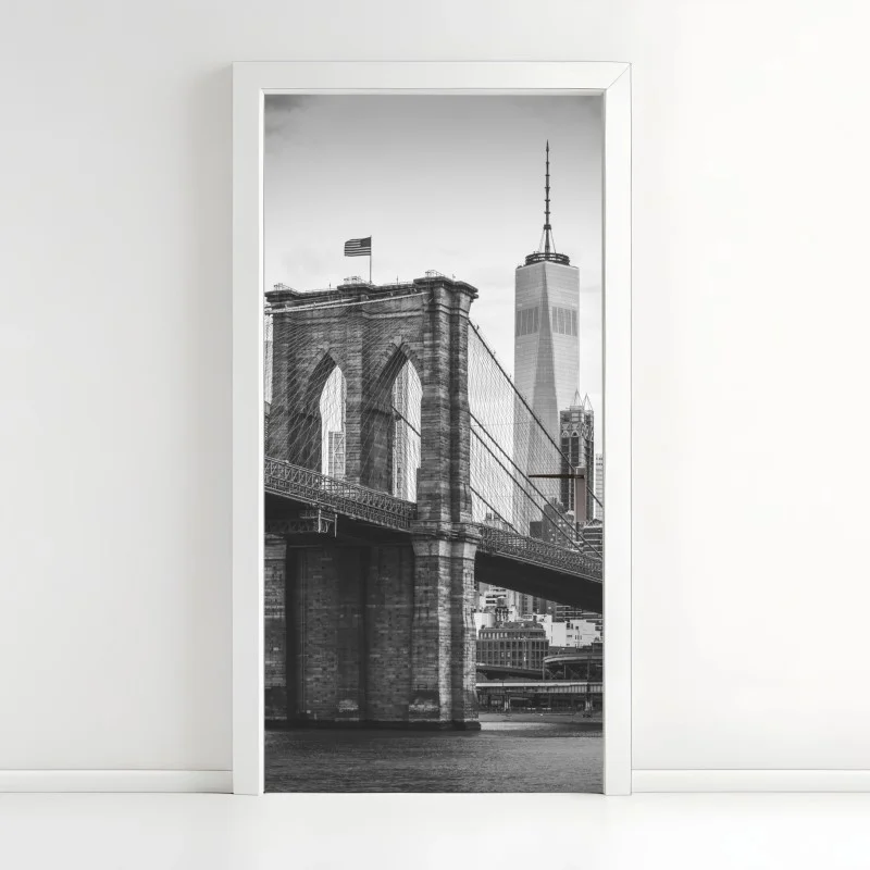 Door sticker Brooklyn bridge black and white cityscape