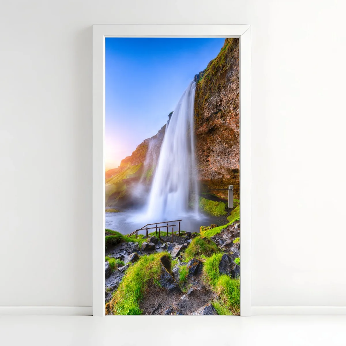 Door sticker Seljalandsfoss waterfall at sunset • Wallissimo® Door sticker Seljalandsfoss waterfall at sunset • Wallissimo®