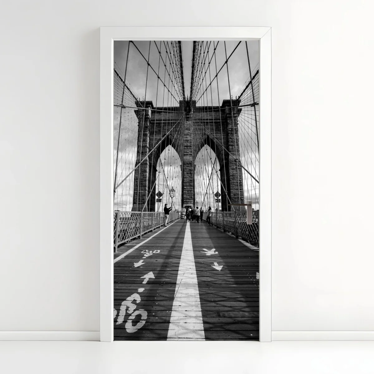 Door sticker Brooklyn Bridge perspective in monochrome ⁕ Wallissimo® Door sticker Brooklyn Bridge perspective in monochrome ⁕ Wallissimo®