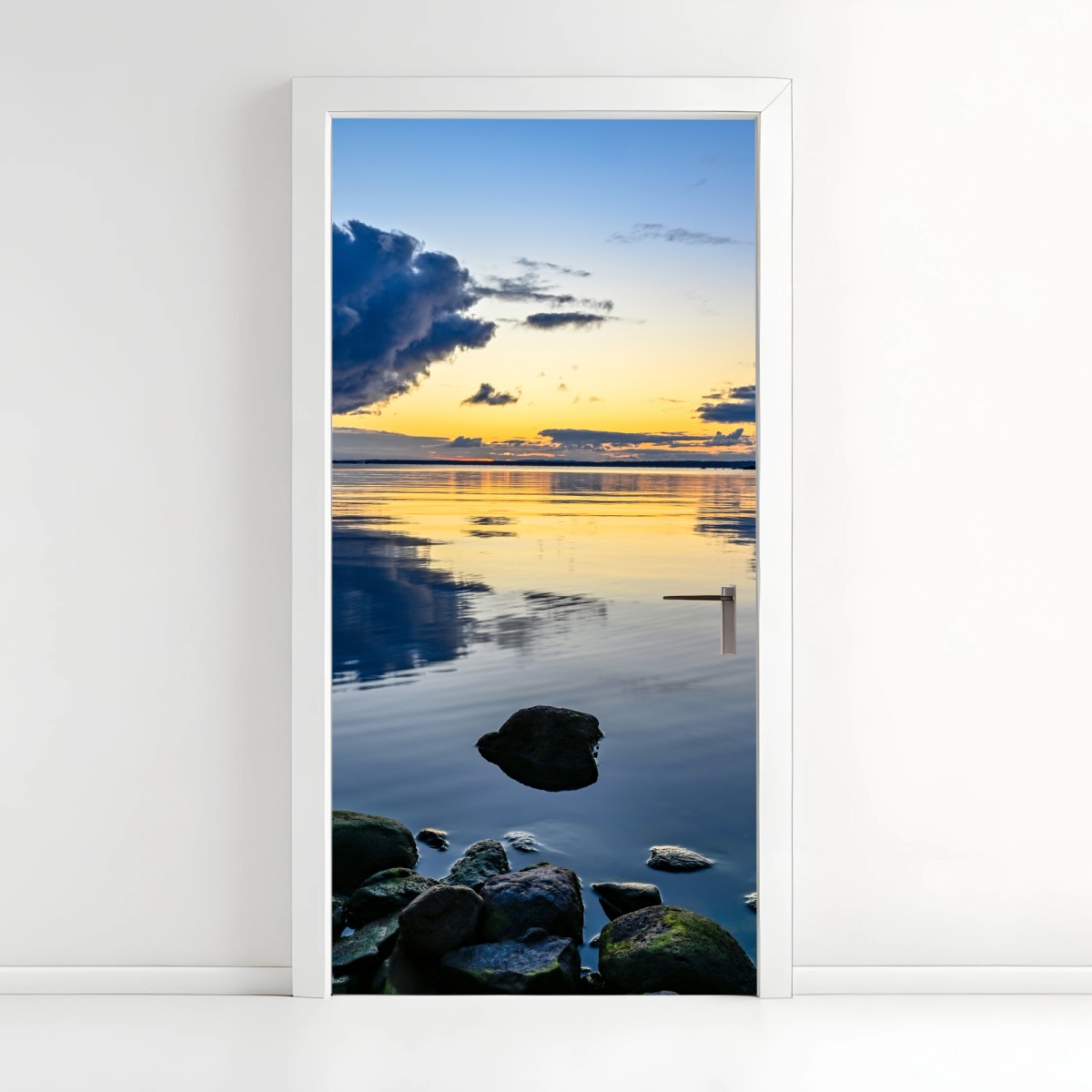 Door sticker serene coastal sunset reflection • Wallissimo® Door sticker serene coastal sunset reflection • Wallissimo®