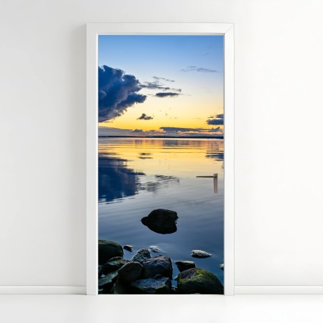 Door sticker serene coastal sunset reflection • Wallissimo®