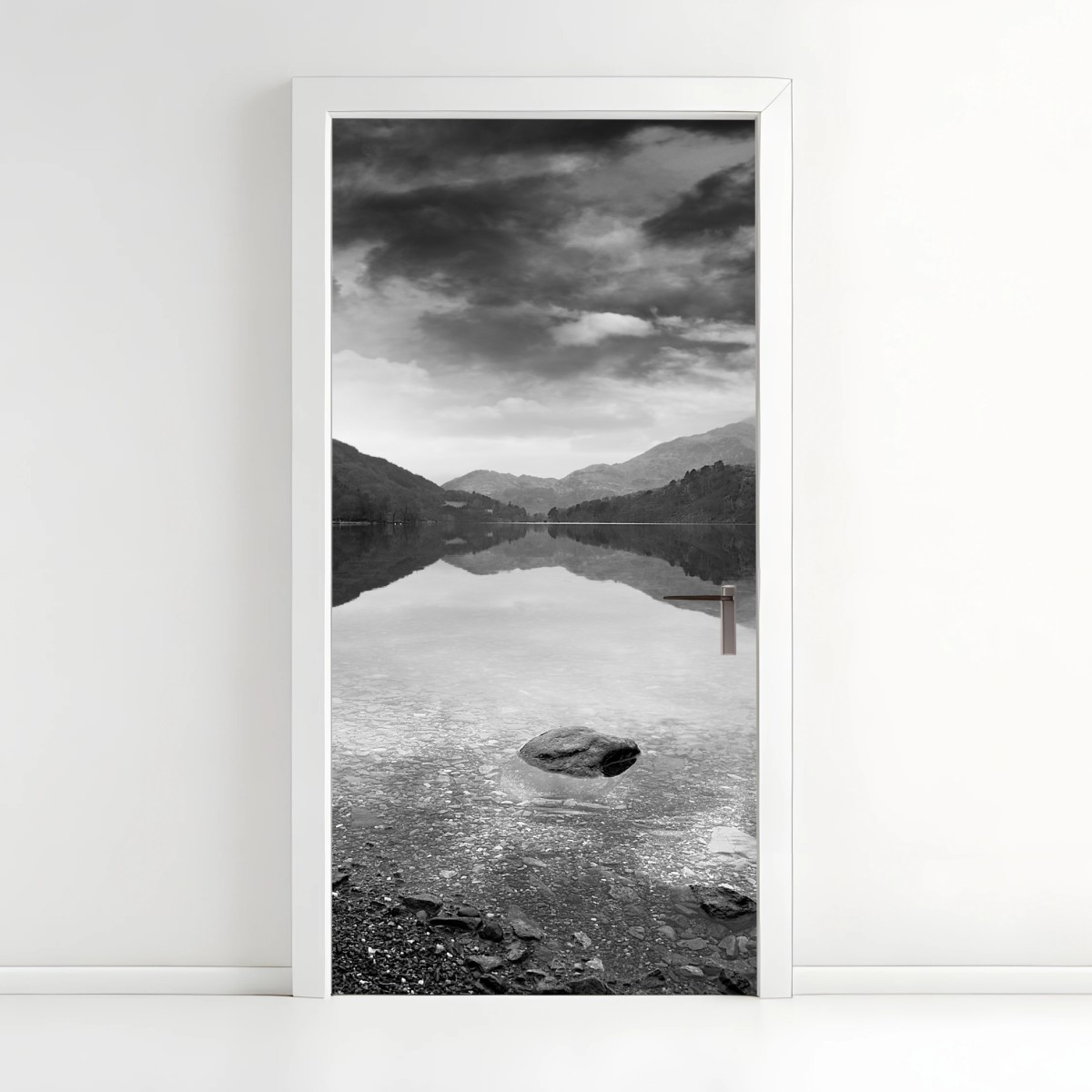 Door sticker serene mountain lake reflection • Wallissimo® Door sticker serene mountain lake reflection • Wallissimo®