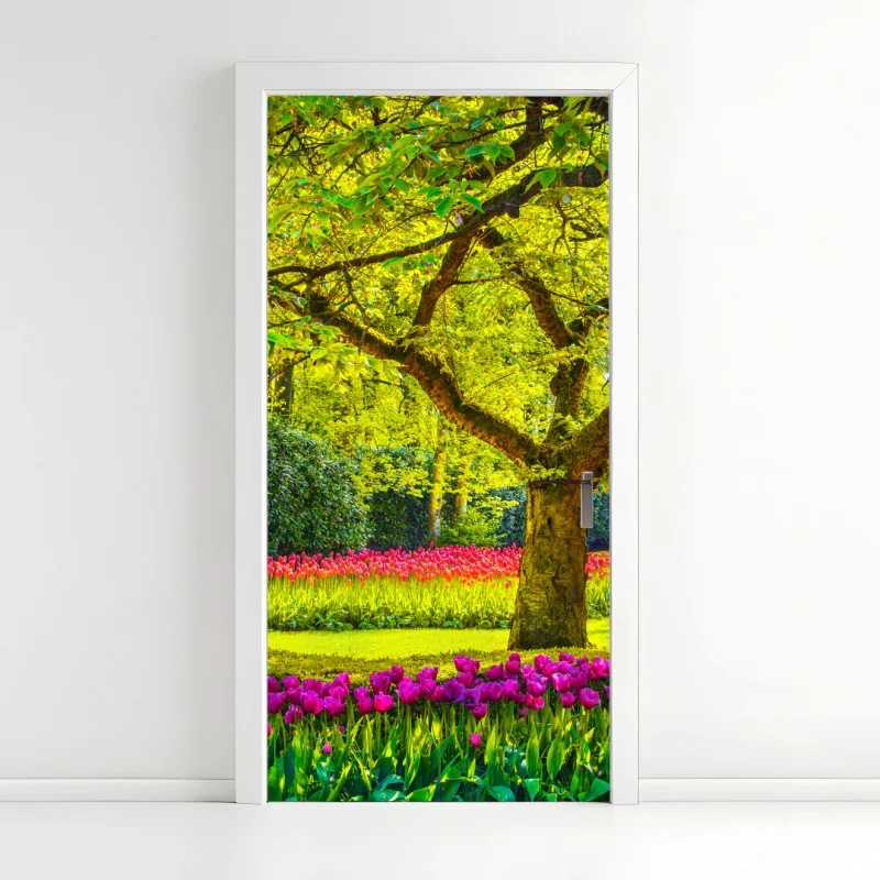 Door sticker vibrant tulip garden at Keukenhof