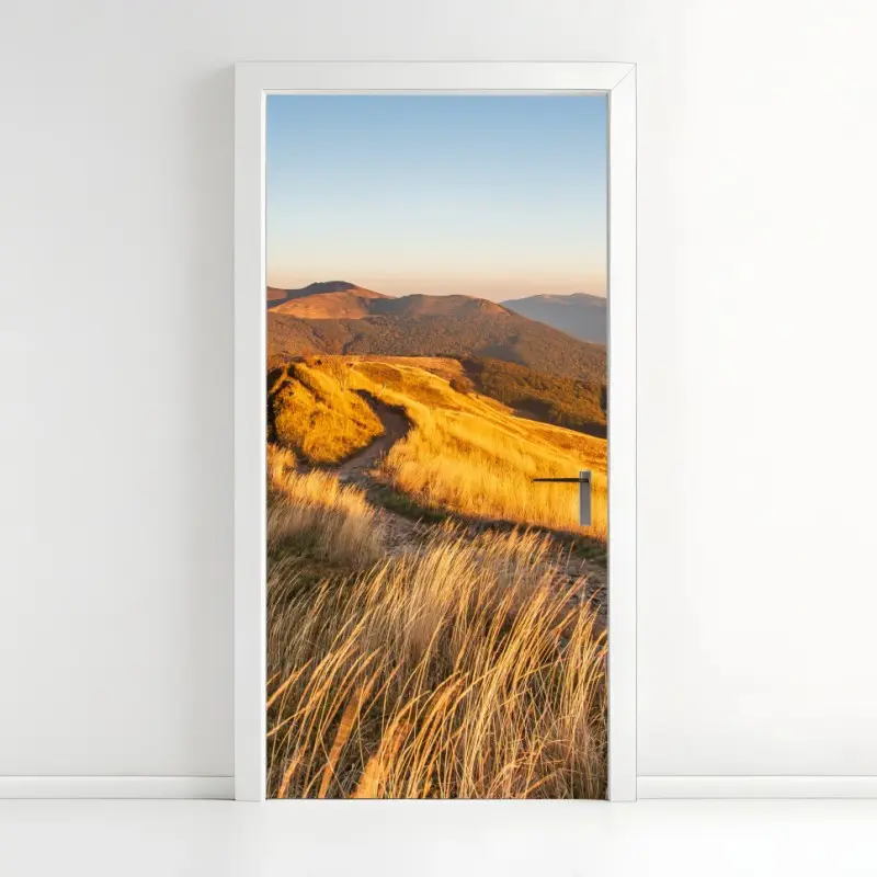 Door sticker golden mountain ridge at sunset