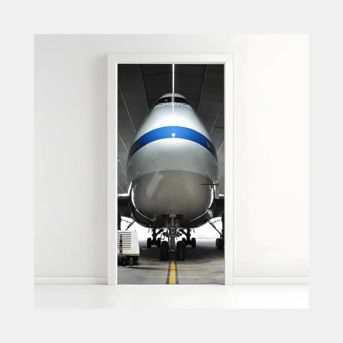 Door sticker front-facing cargo jet in hangar ⁕ Wallissimo® Door sticker front-facing cargo jet in hangar ⁕ Wallissimo®
