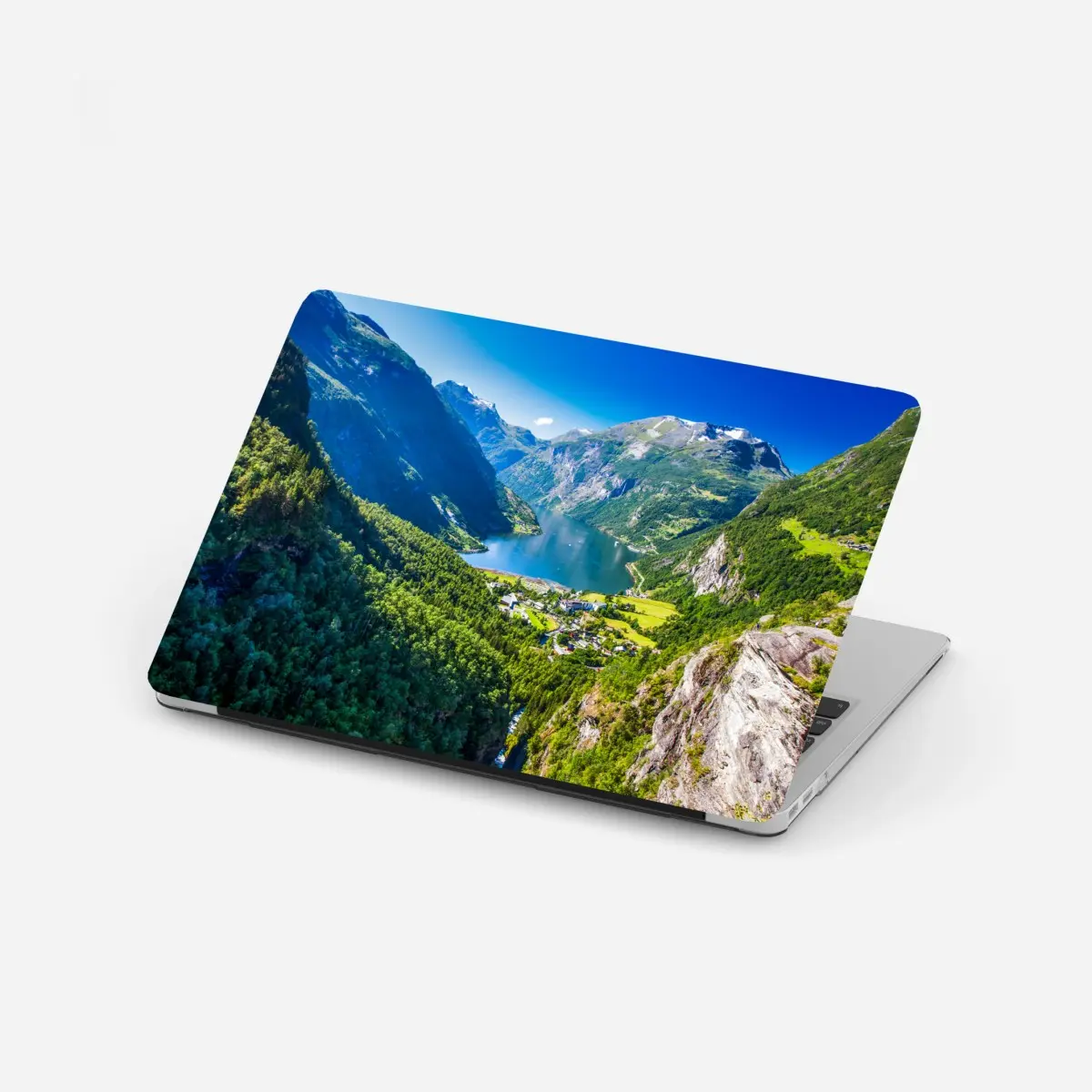 Laptop sticker Geirangerfjord mountain panorama ⁕ Wallissimo® Laptop sticker Geirangerfjord mountain panorama ⁕ Wallissimo®