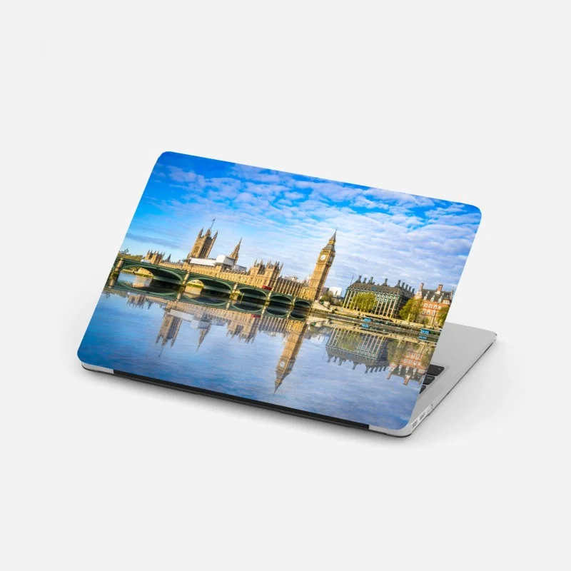 Laptop sticker London skyline with river reflection