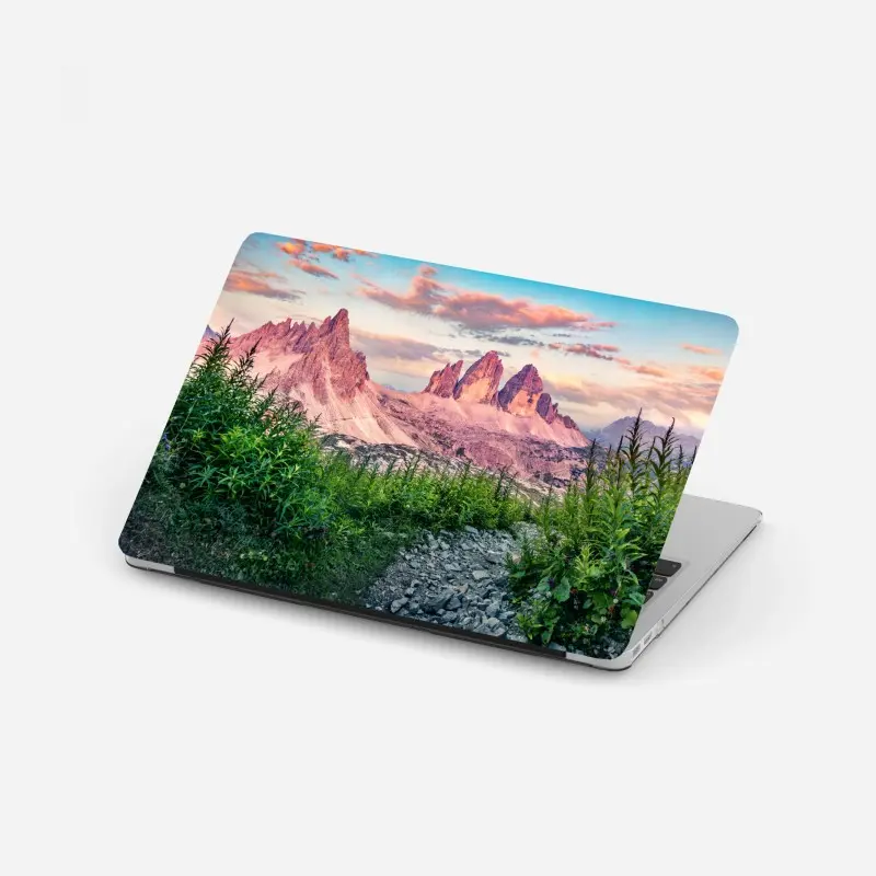 Laptop sticker old railway bridge perspective • Wallissimo®