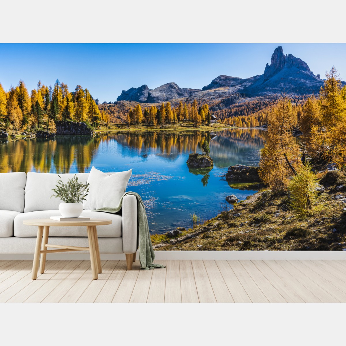 Wall mural autumn alpine lake with mountain reflections • Wallissimo®