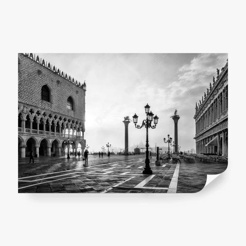 Wall mural Venice piazza in mist