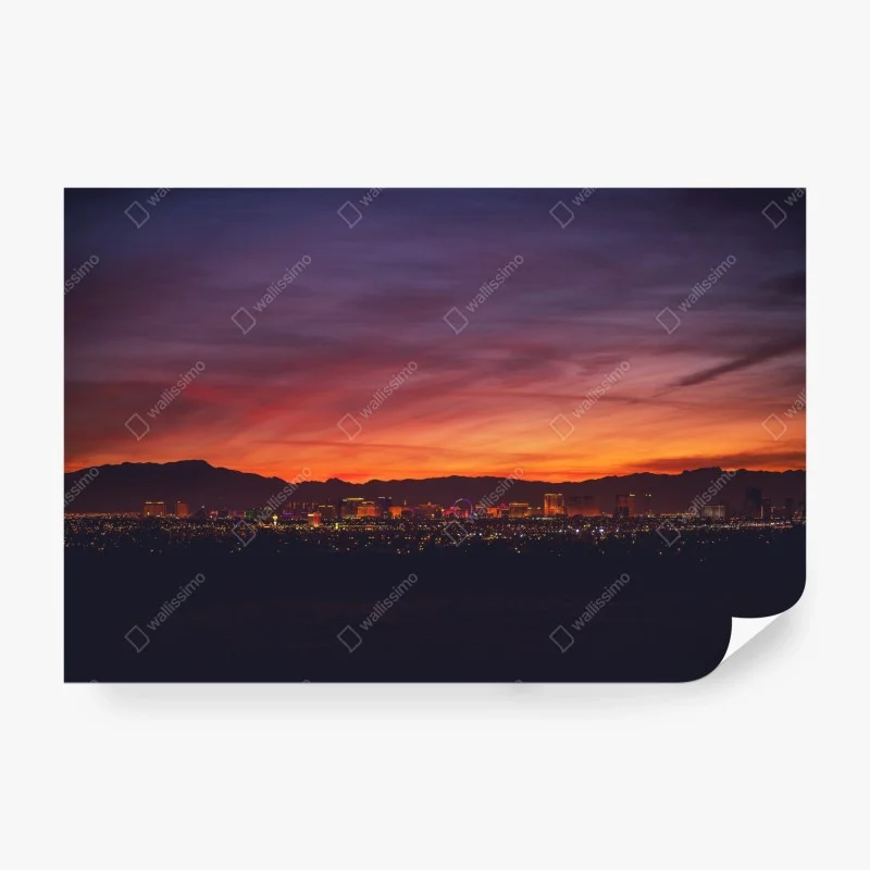 Wall mural Las Vegas skyline at dusk panorama