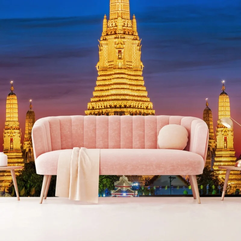 Wall mural golden Wat Arun at dusk