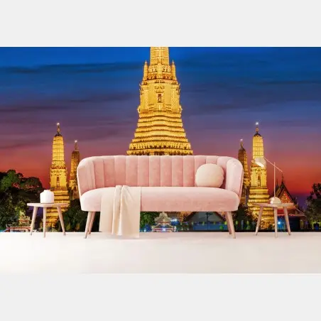 Wall mural golden Wat Arun at dusk • Wallissimo®
