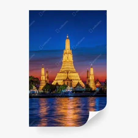 Wall mural golden Wat Arun at dusk • Wallissimo®