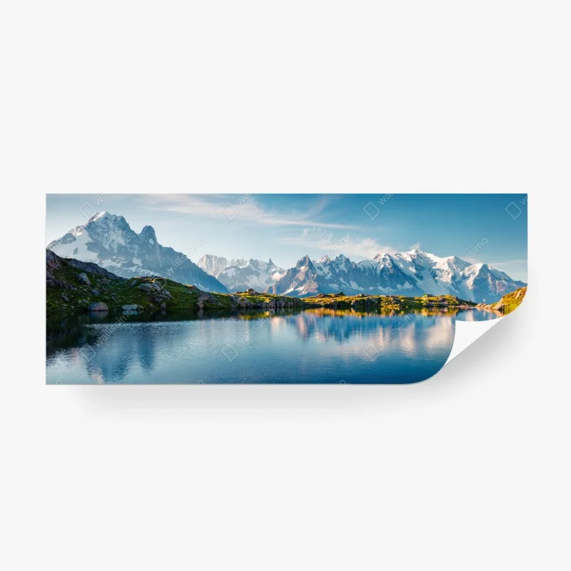 Wall mural panoramic view of Lac Blanc and Mont Blanc