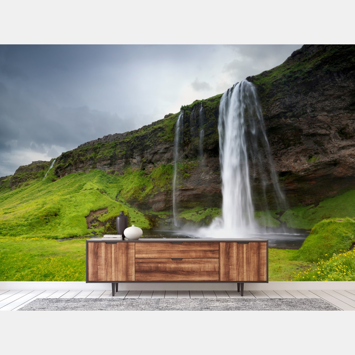 Wall mural dramatic waterfall at Seljalandsfoss, Iceland • Wallissimo®