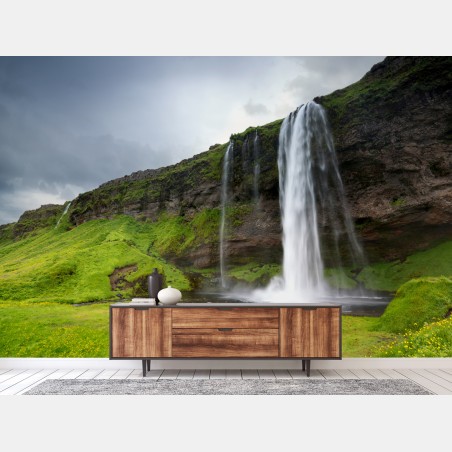Wall mural dramatic waterfall at Seljalandsfoss, Iceland • Wallissimo®