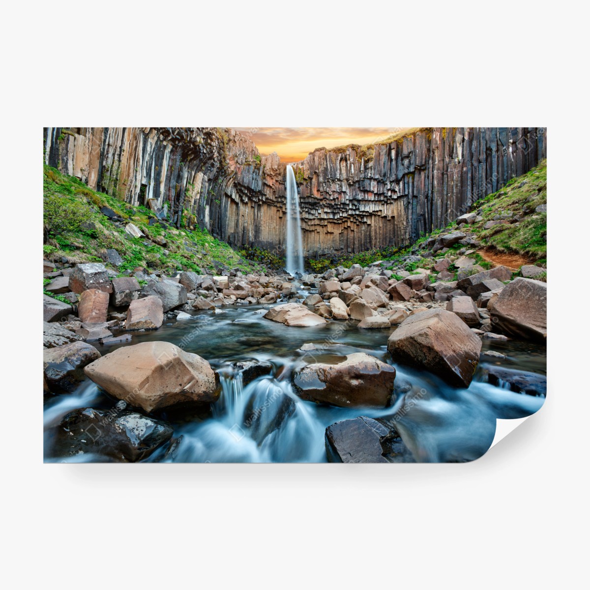 Wall mural dramatic waterfall amid basalt cliffs • Wallissimo®
