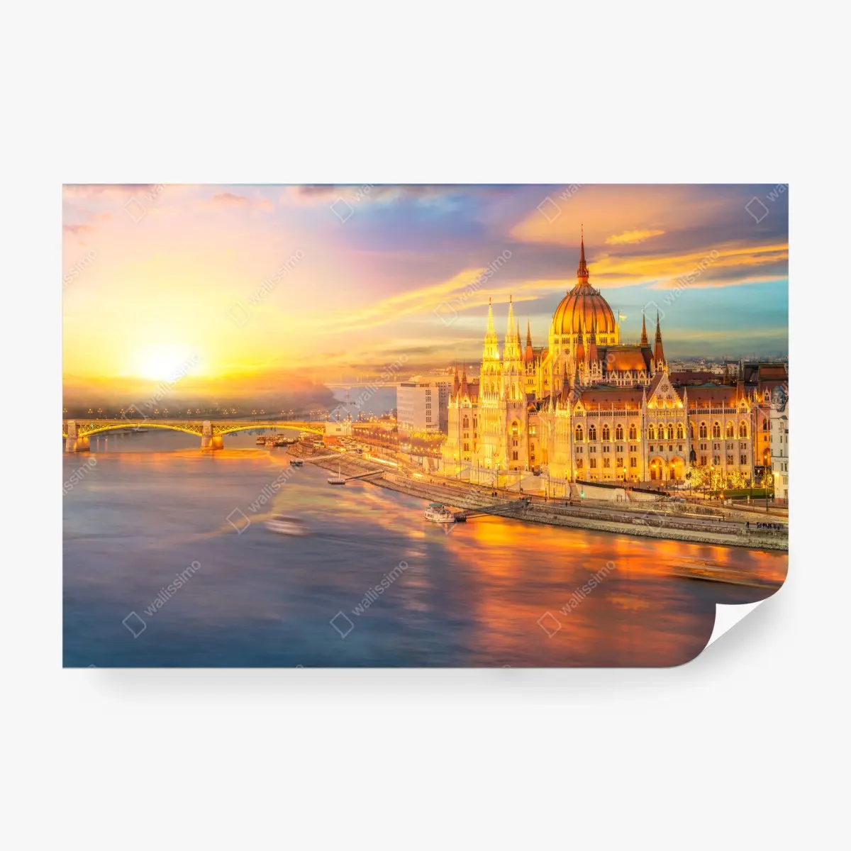 Wall mural golden sunset over Budapest parliament • Wallissimo®