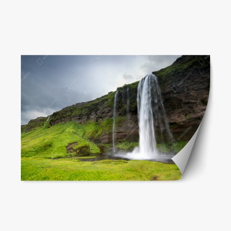 Repositionable sticker dramatic waterfall at Seljalandsfoss, Iceland • Wallissimo®