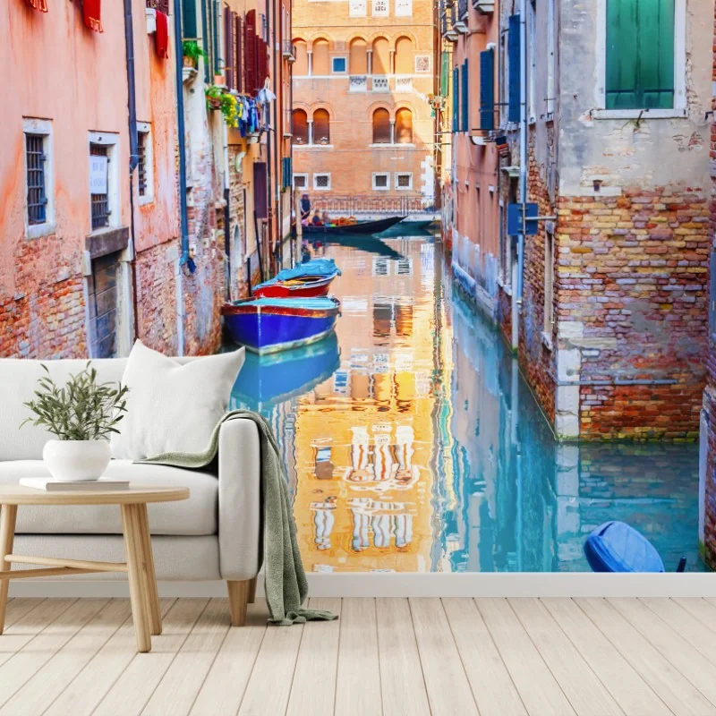 Wall mural Venice canal reflections