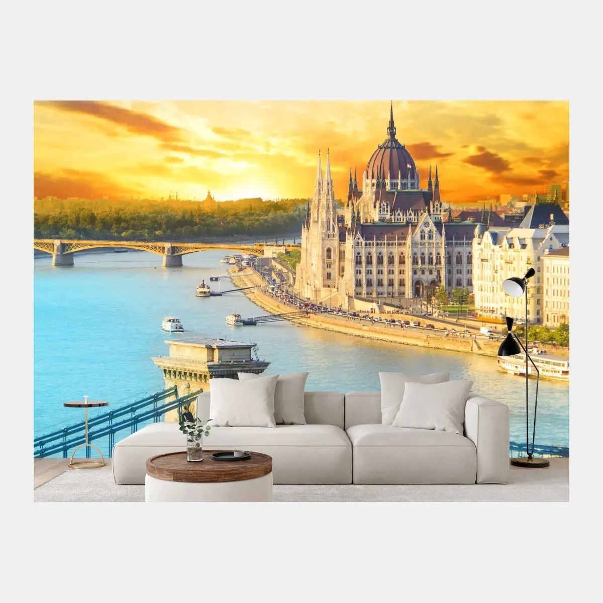 Wall mural sunset over Budapest skyline with Chain Bridge • Wallissimo®