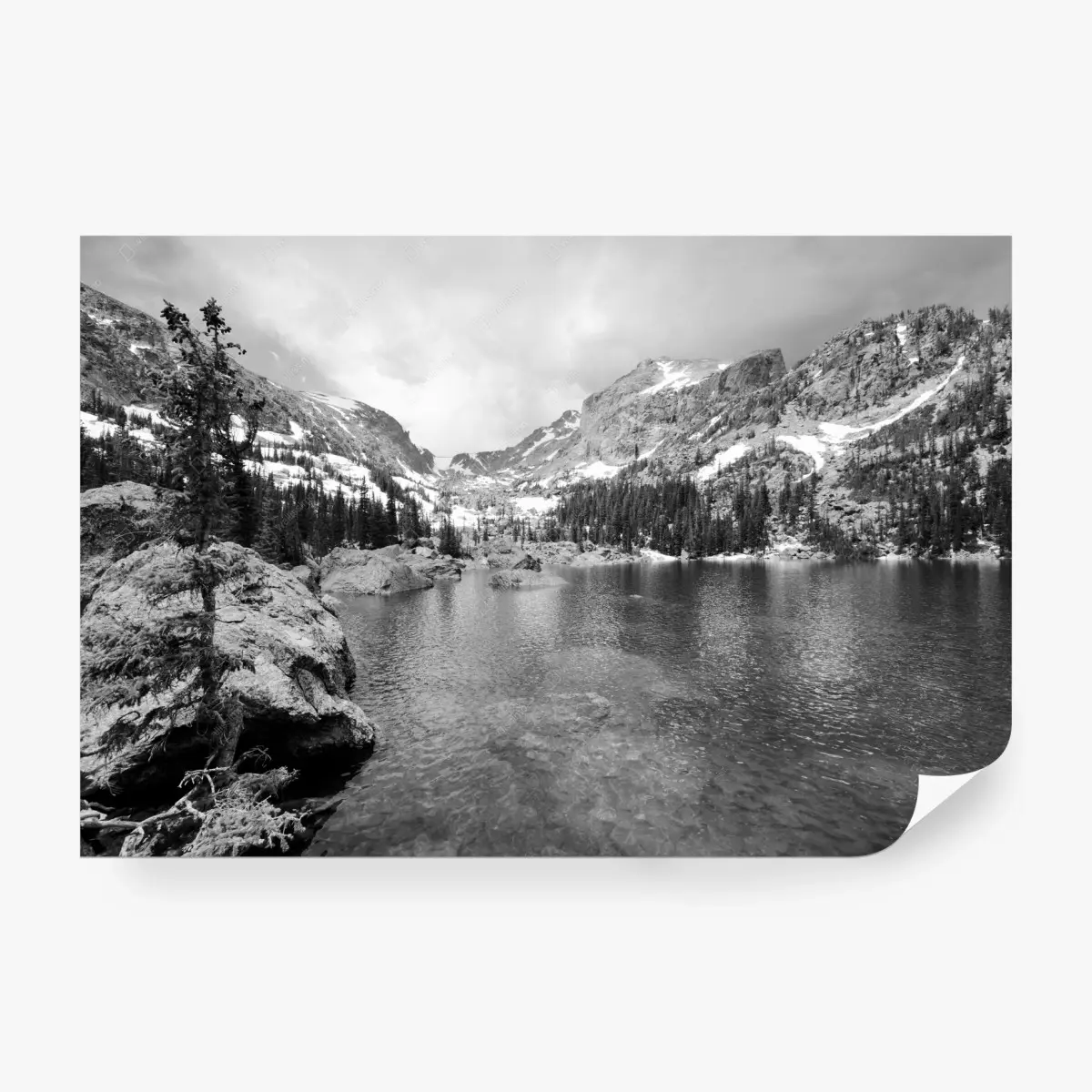 Wall mural alpine mountain lake in monochrome • Wallissimo®