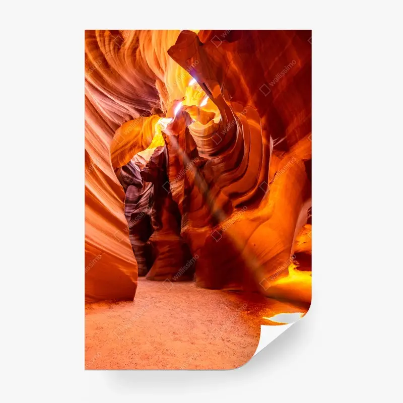Wall mural Upper Antelope Canyon light and sandstone curves