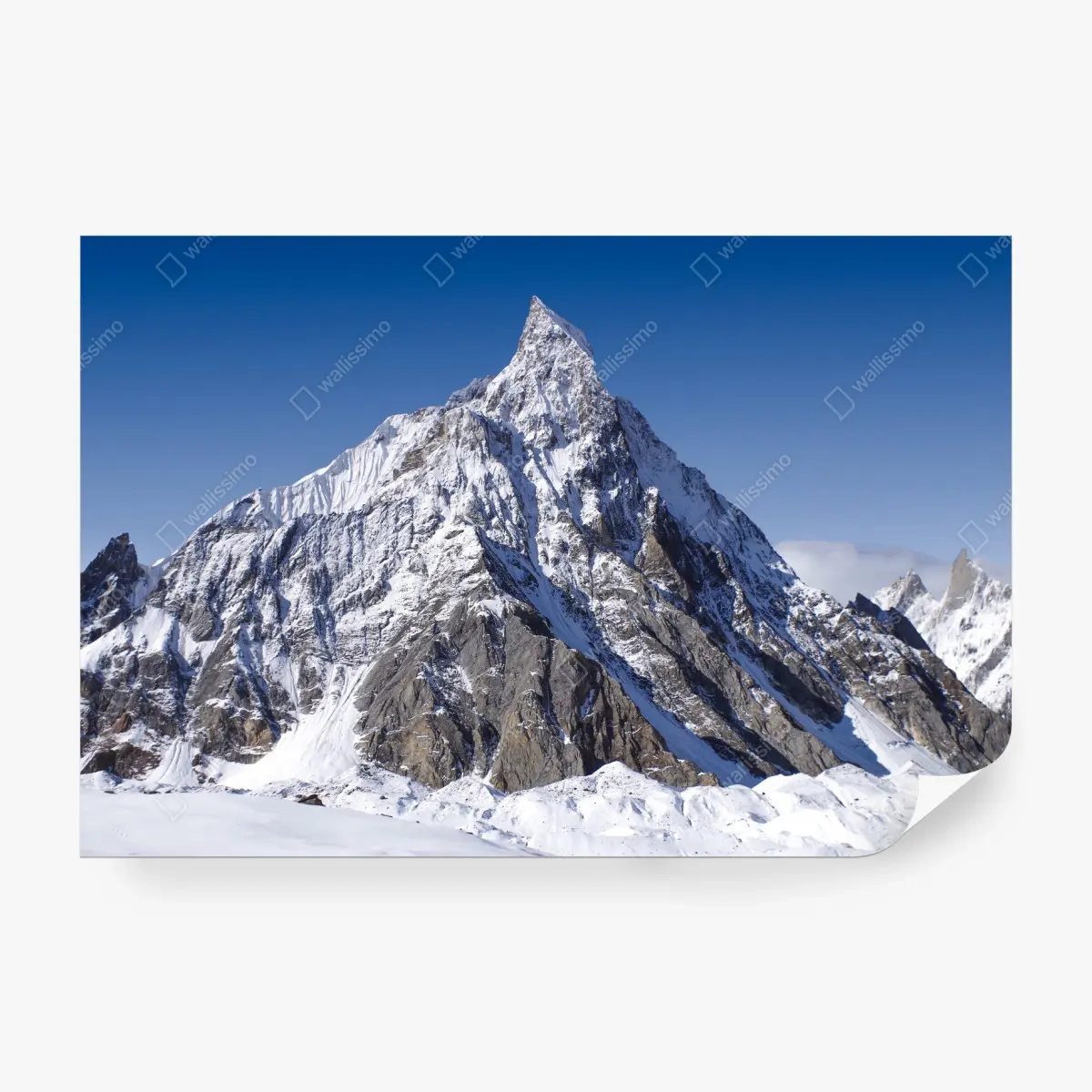 Wall mural majestic snow-capped mountain peak • Wallissimo®