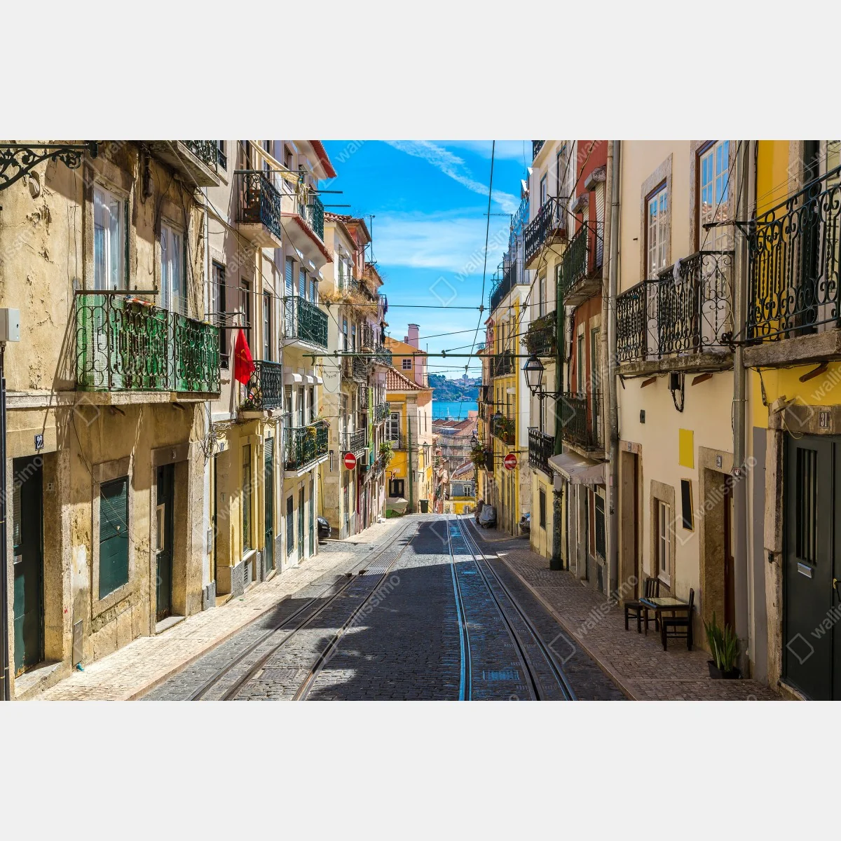 Window decal old Lisbon street on a summer day • Wallissimo® Window decal old Lisbon street on a summer day • Wallissimo®